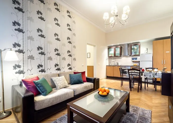 Classic In Old Town 塔林